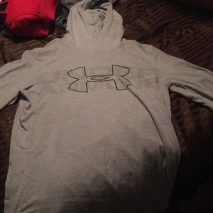 Under Armour shirt/sweater